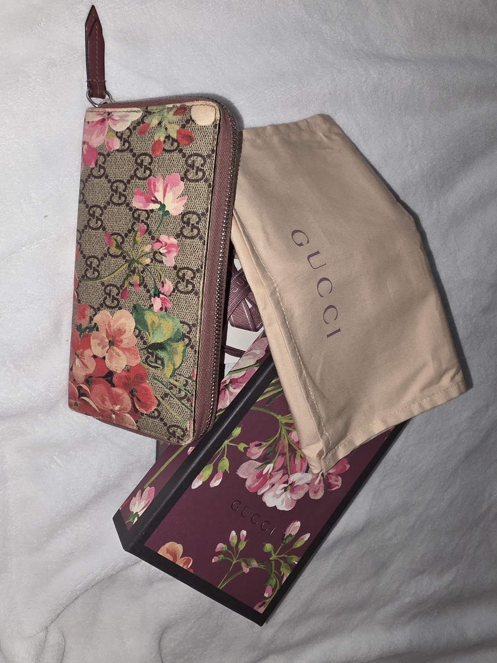 Gucci GG Blooms Zip Wallet - Pink Beige